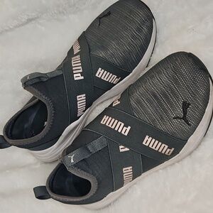 Puma Wired Run Slip-On Sneakers